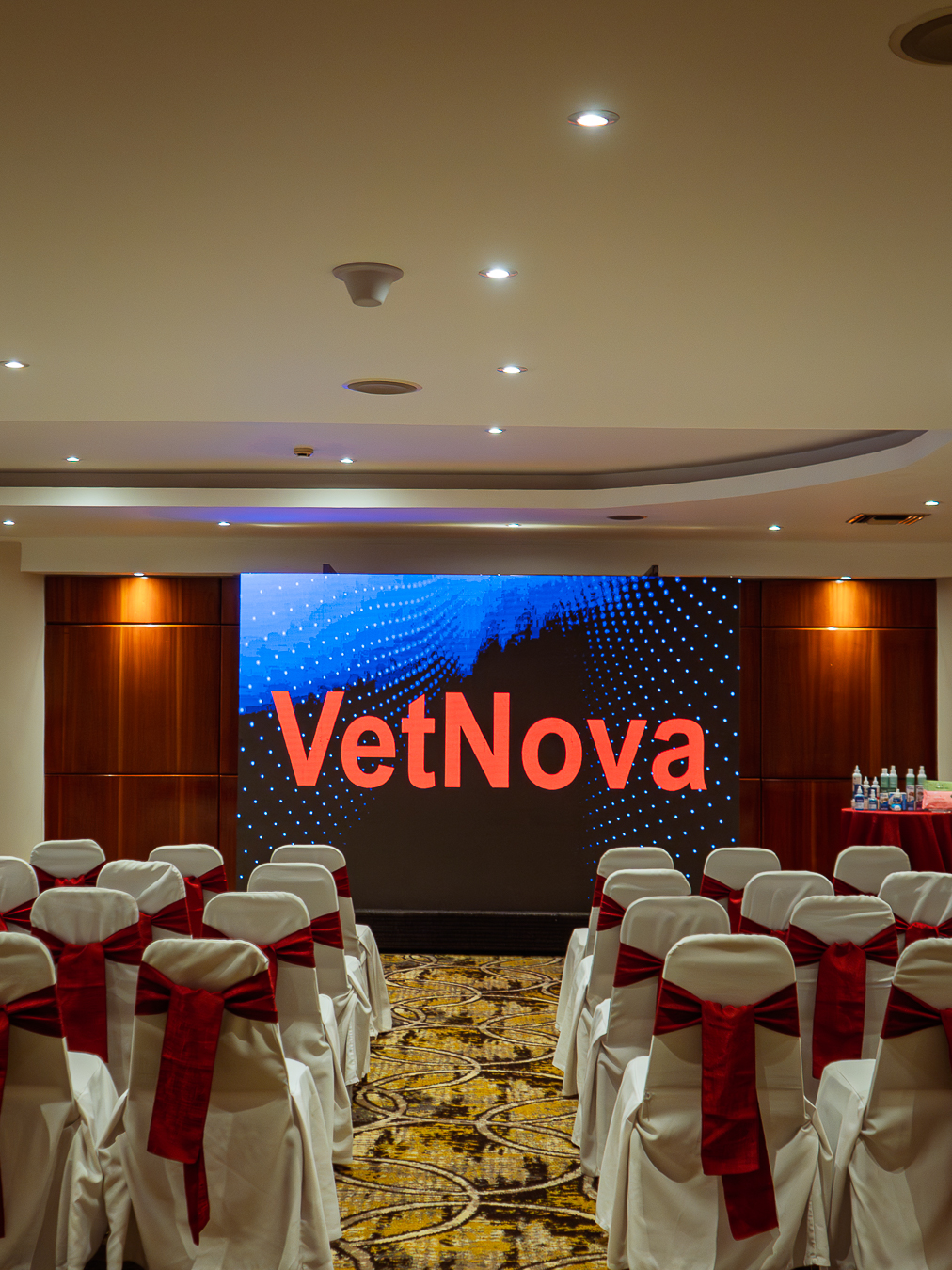 Lanzamiento VETNOVA 2026 en Ecuador
